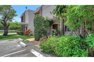 14205 Memorial Hwy #3g, North Miami, FL 33161, Sold 07/25/24