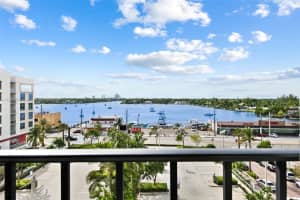 322 Buchanan St, Hollywood, FL 33019, Sold 07/15/24