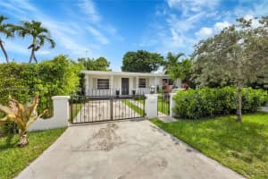 6335 SW 33rd St, Miami, FL 33155, Sold 11/08/24