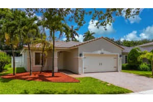 12421 SW 45th Dr, Miramar, FL 33027, Sold 09/10/24