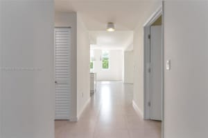 1 Century Ln APT 304, Miami Beach, FL 33139, Sold 11/08/24