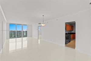 3000 S Ocean Dr APT 900, Hollywood, FL 33019, Sold 11/21/24