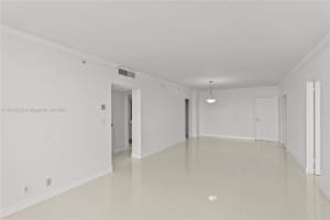 3000 S Ocean Dr APT 900, Hollywood, FL 33019, Sold 11/21/24