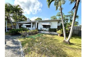 911 NW 138th St, Miami, FL 33168, Sold 10/16/24
