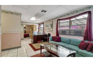 290 NW 188th St, Miami, FL 33169, - MLS#A11604317
