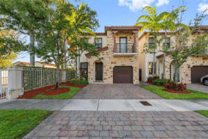 7012 NW 103rd Path, Doral, FL 33178, Sold 10/08/24