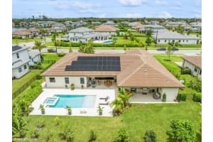 10910 Breezeway Ln, Davie, FL 33324, Sold 05/13/25