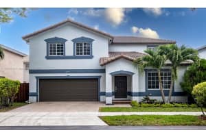 10841 NW 52nd St, Doral, FL 33178, Sold 07/22/24