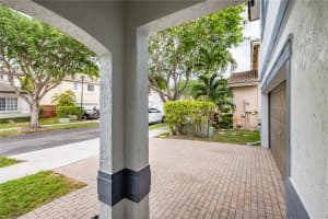 10841 NW 52nd St, Doral, FL 33178, Sold 07/22/24