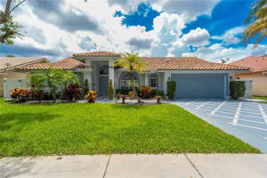 731 SW 93rd Terrace, Pembroke Pines, FL 33025, Sold 10/01/24