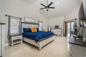 731 SW 93rd Terrace, Pembroke Pines, FL 33025, Sold 10/01/24