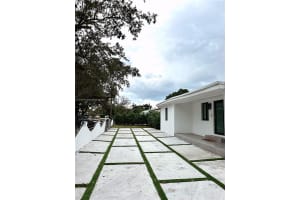 4630 SW 3rd St, Coral Gables, FL 33134, Sold 12/12/24