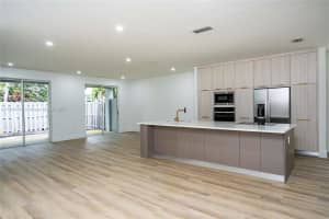 4555 NW 95th Ave, Doral, FL 33178, Sold 08/06/24