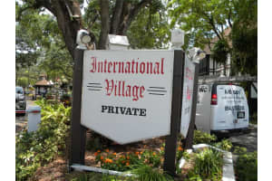 3760 Inverrary Dr APT 2B, Lauderhill, FL 33319, Sold 10/15/24
