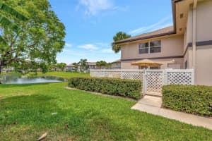 12 Amherst Ct, Royal Palm Beach, FL 33411, Sold 07/15/24