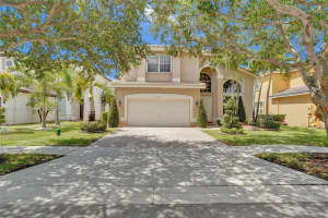 16460 SW 30th St, Miramar, FL 33027, Sold 07/18/24