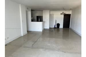 1500 Bay Rd, Miami Beach, FL 33139, Sold 07/10/24