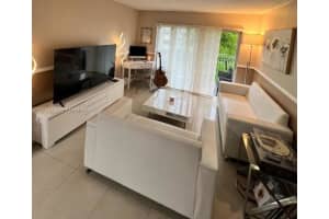 1221 SW 122nd Ave APT 214, Miami, FL 33184, Sold 01/01/25