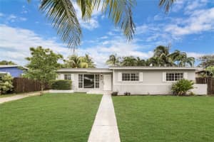 1060 SW 49th Terrace, Plantation, FL 33317, Sold 08/05/24