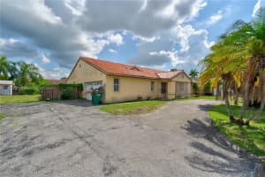 16021 SW 288th St, Homestead, FL 33033, Sold 10/22/24