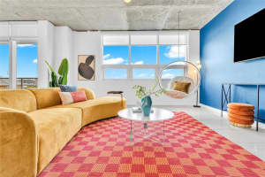 3250 Ne 1st Ave 715, Miami
