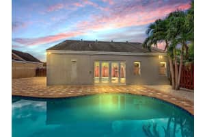 19225 NW 80th Ct, Hialeah, FL 33015, Sold 08/15/24
