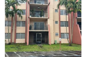 13701 Kendale Lakes Cir, Miami, FL 33183, Sold 09/17/24