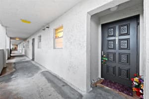 5860 NW 44th St, Lauderhill, FL 33319, Sold 10/24/24