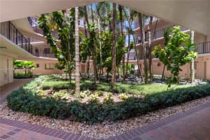 8650 SW 133rd Avenue Rd APT 412, Miami, FL 33183, Sold 11/11/24