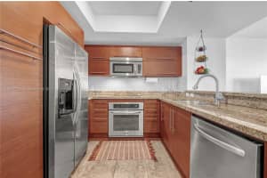 2681 N Flamingo Rd, Sunrise, FL 33323, Sold 11/07/24