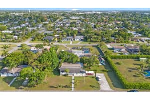 17330 SW 300th St, Homestead, FL 33030, Sold 06/19/25