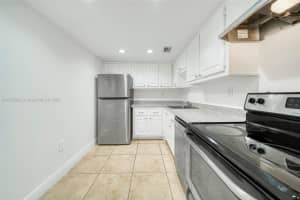 1805 Sans Souci Blvd 122, North Miami