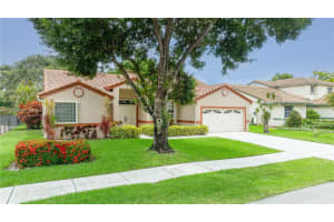 9671 SW 14th Pl, Plantation, FL 33324, Sold 07/30/24