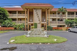 1700 SE 15th St APT 109, Fort Lauderdale, FL 33316, Sold 12/20/24