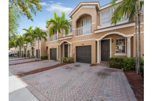 1468 SE 26th Ave, Homestead, FL 33035, Sold 08/27/24
