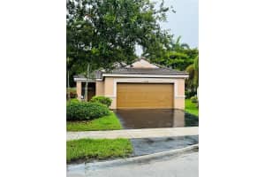1560 Canary Island Dr, Weston, FL 33327, Sold 10/24/24