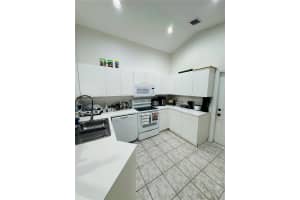1560 Canary Island Dr, Weston, FL 33327, Sold 10/24/24