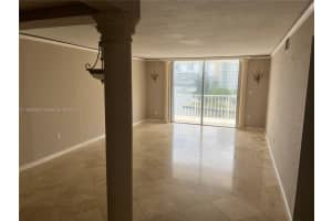 4000 NE 170th St APT 604, North Miami Beach, FL 33160, - MLS#A11606063