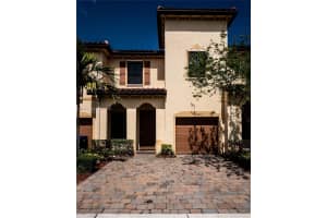 17451 SW 153rd Ct, Miami, FL 33187, Sold 08/12/24