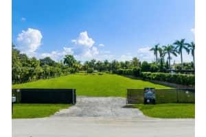 6201 SW 79th Ct, Miami, FL 33143, Sold 12/02/24