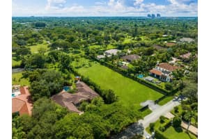6201 SW 79th Ct, Miami, FL 33143, Sold 12/02/24
