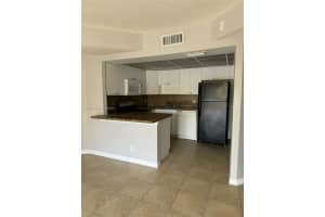 8290 Lake Dr, Doral, FL 33166, Sold 08/30/24