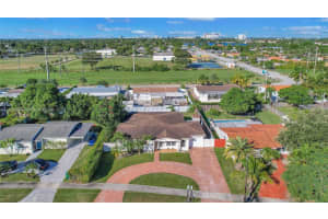 1230 SW 94th Ave, Miami, FL 33174, Sold 12/05/24