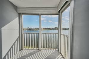 1660 NE 191st St Apt 309-1, Miami, FL 33179, - MLS#A11606451