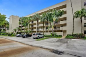 3000 NW 42nd Ave APT B305, Coconut Creek, FL 33066, Sold 11/07/24