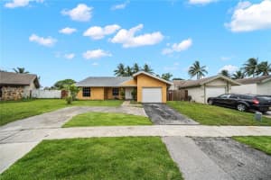 8211 SW 11th Ct, North Lauderdale, FL 33068, Sold 10/18/24
