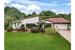 10951 42nd Pl, Davie, FL 33328, Sold 08/15/24