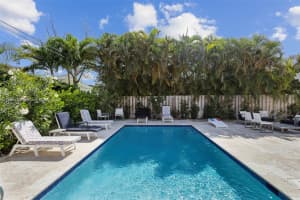 233 Oceanic Ave, Lauderdale-By-The-Sea, FL 33308, Sold 05/05/25