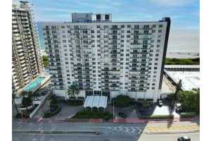 5701 Collins Ave APT 1512, Miami Beach, FL 33140, Sold 10/29/24