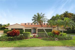 8345 SW 153rd St, Palmetto Bay, FL 33157, Sold 11/14/24